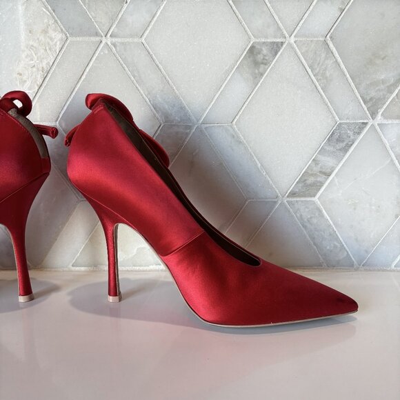 Valentino Garavani 39 9 Red Satin Heel Bow Open Heel Pointed Toe Pump Nite-Out - Picture 4 of 11